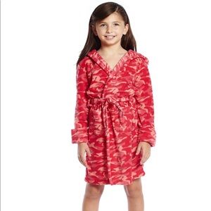 NEW Leveret Pink Camo soft robe 3T, for 2T oversized look or to grow into